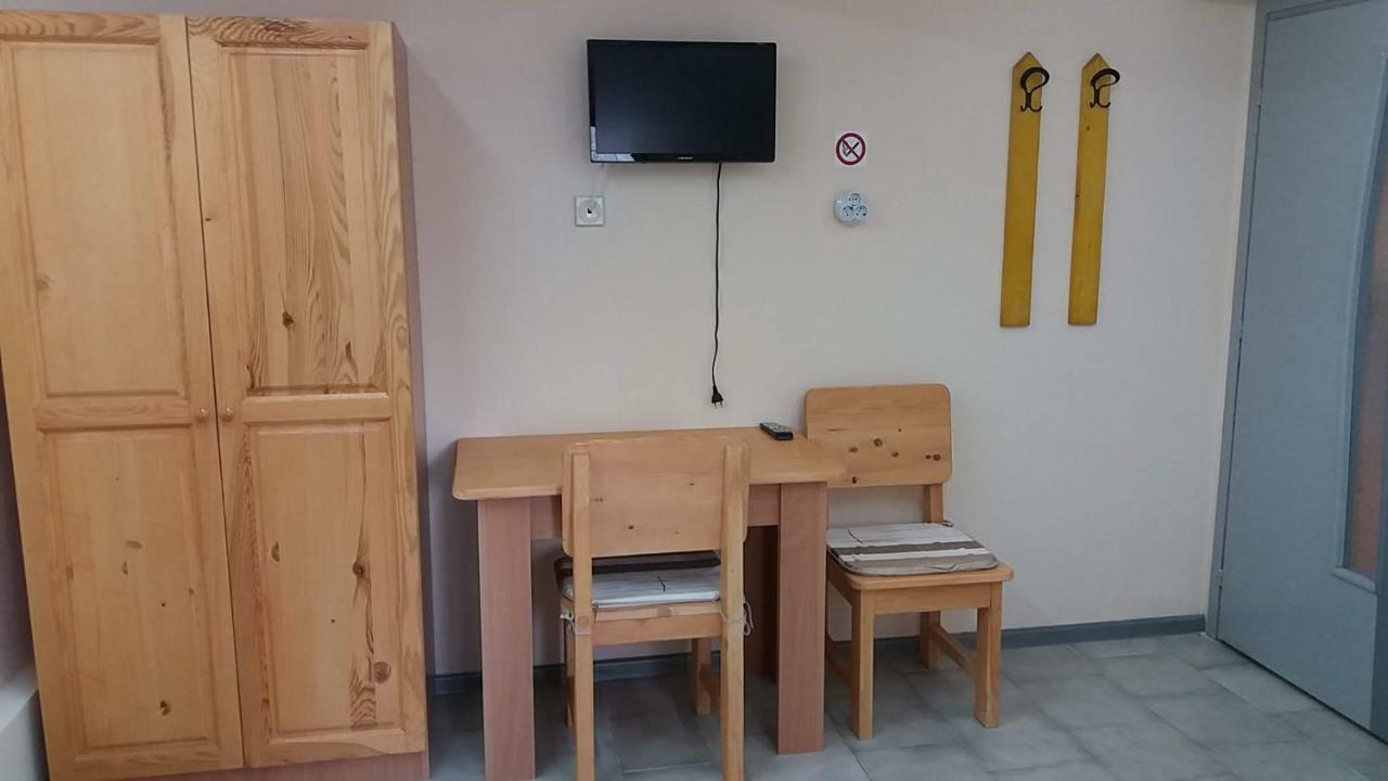 Нощувки Ботеви شومن المظهر الخارجي الصورة
