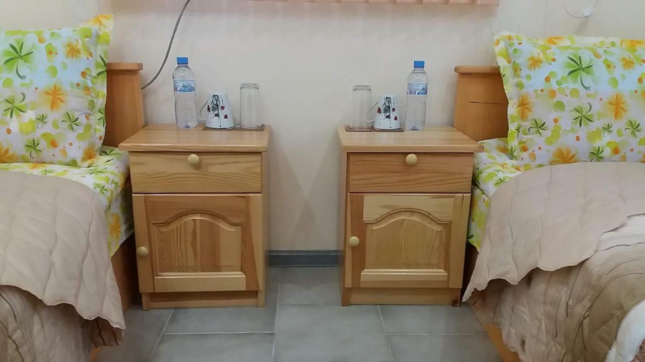 Нощувки Ботеви شومن المظهر الخارجي الصورة